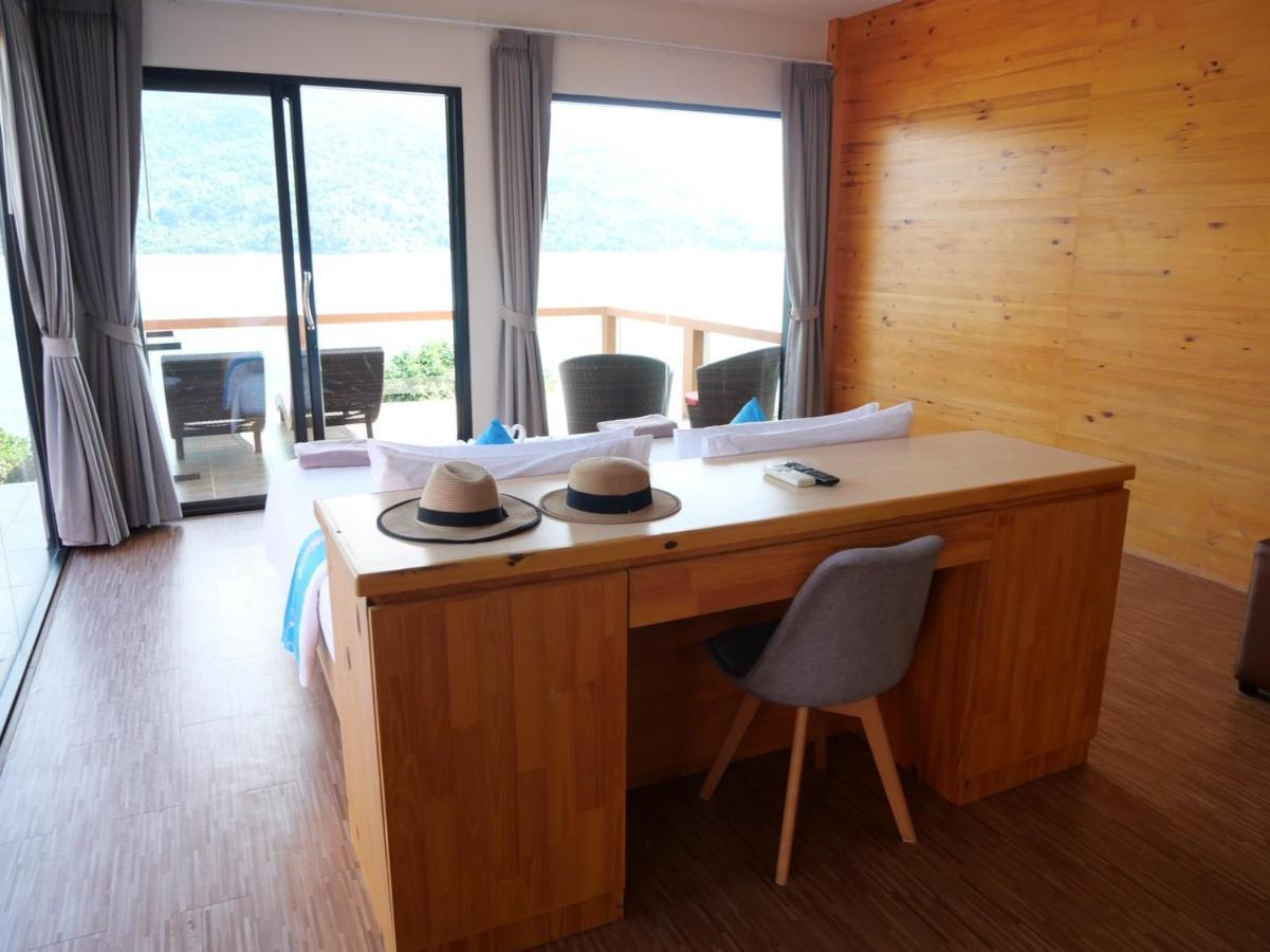 Mountain Resort Koh Lipe Extérieur photo