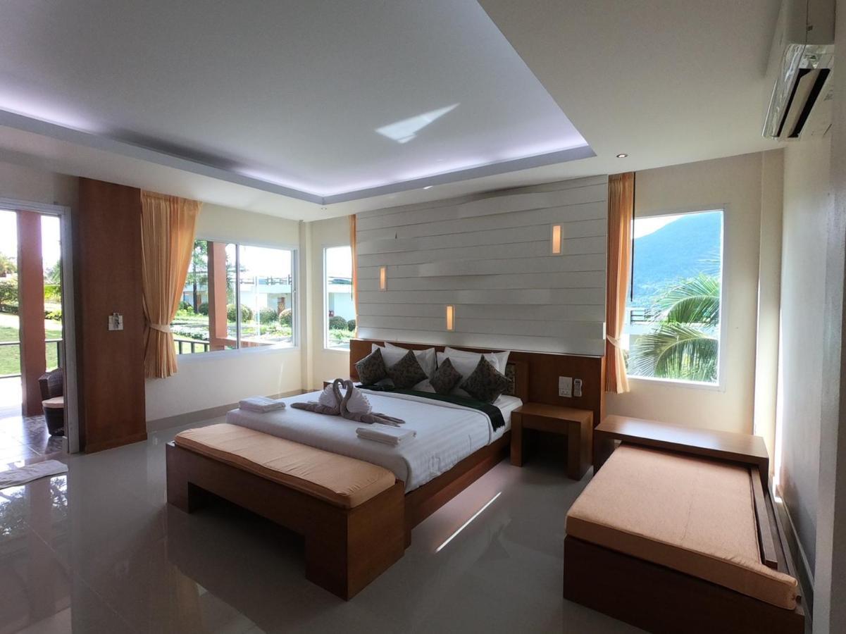 Mountain Resort Koh Lipe Extérieur photo